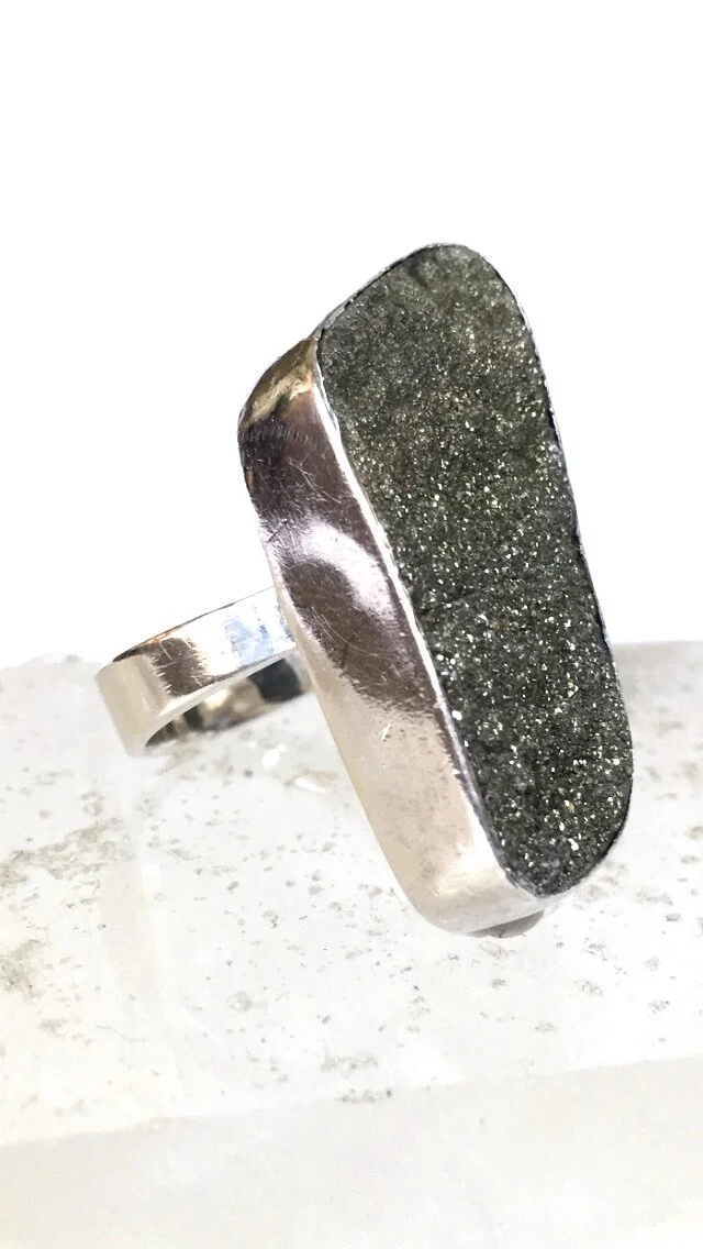 metaphysical healing Unisex ring with sterling silver setting