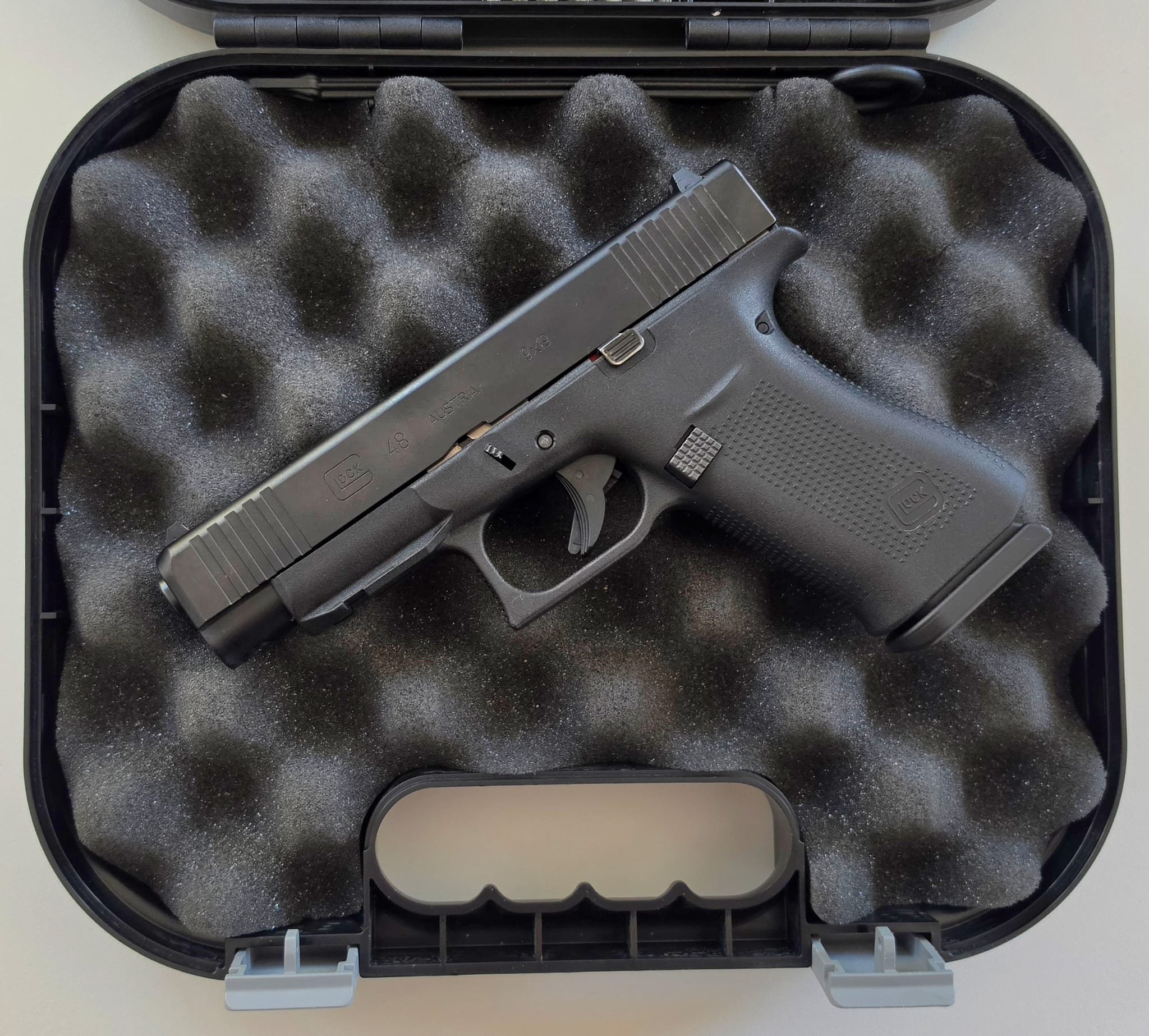 Wie bewahrt man eine Waffe sorgfältig auf?