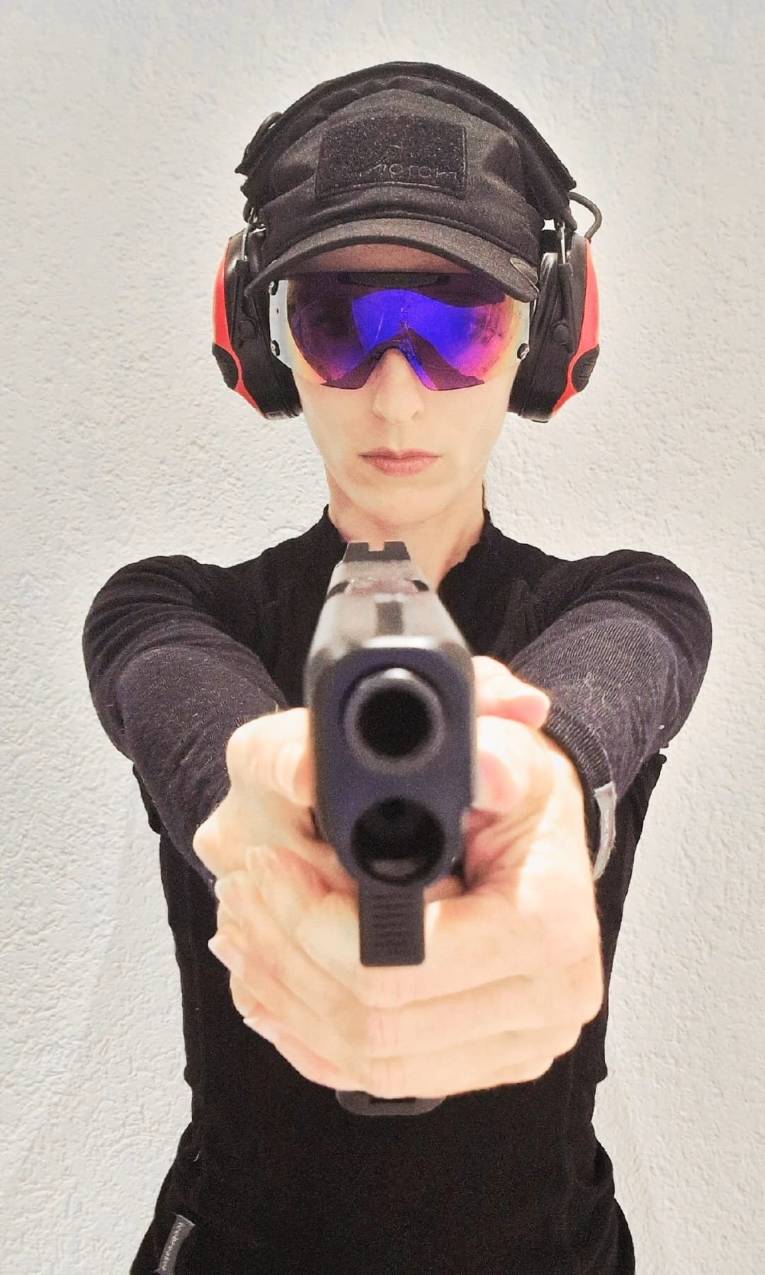 shooting earmuffs hearing protection gun rifle pistol