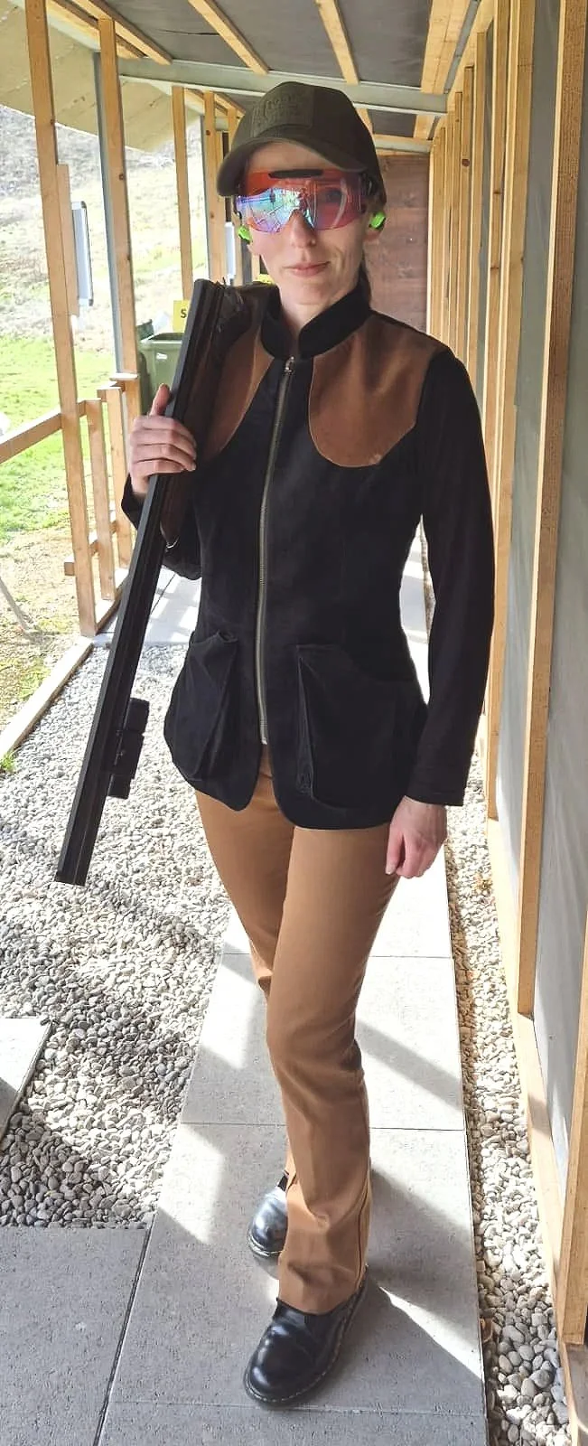 shooting vest clay target rizzini venus bebe tailor hoi an vietnam