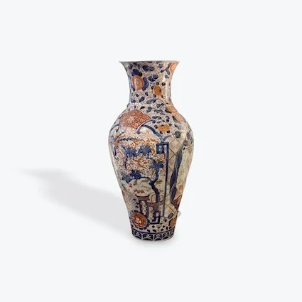 Imari tall vase 1.jpeg