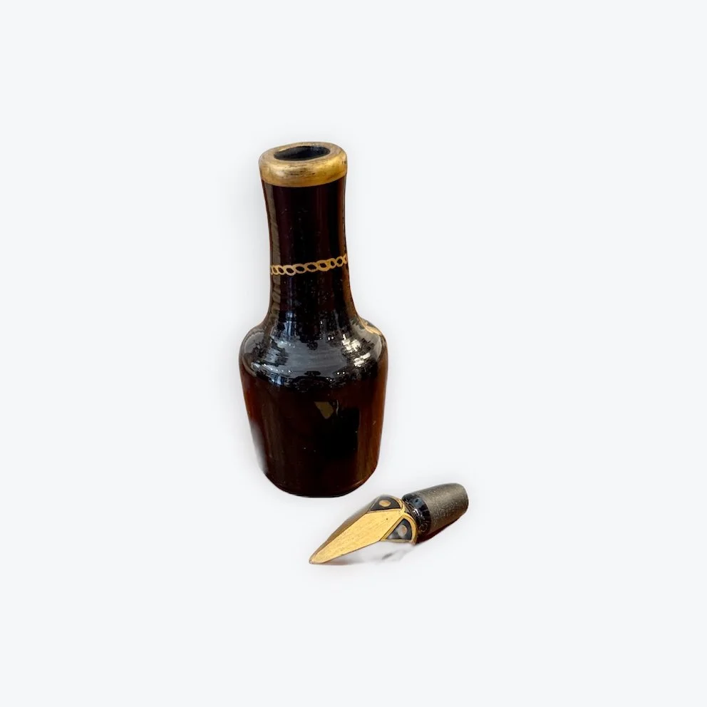detail g bottles.jpg