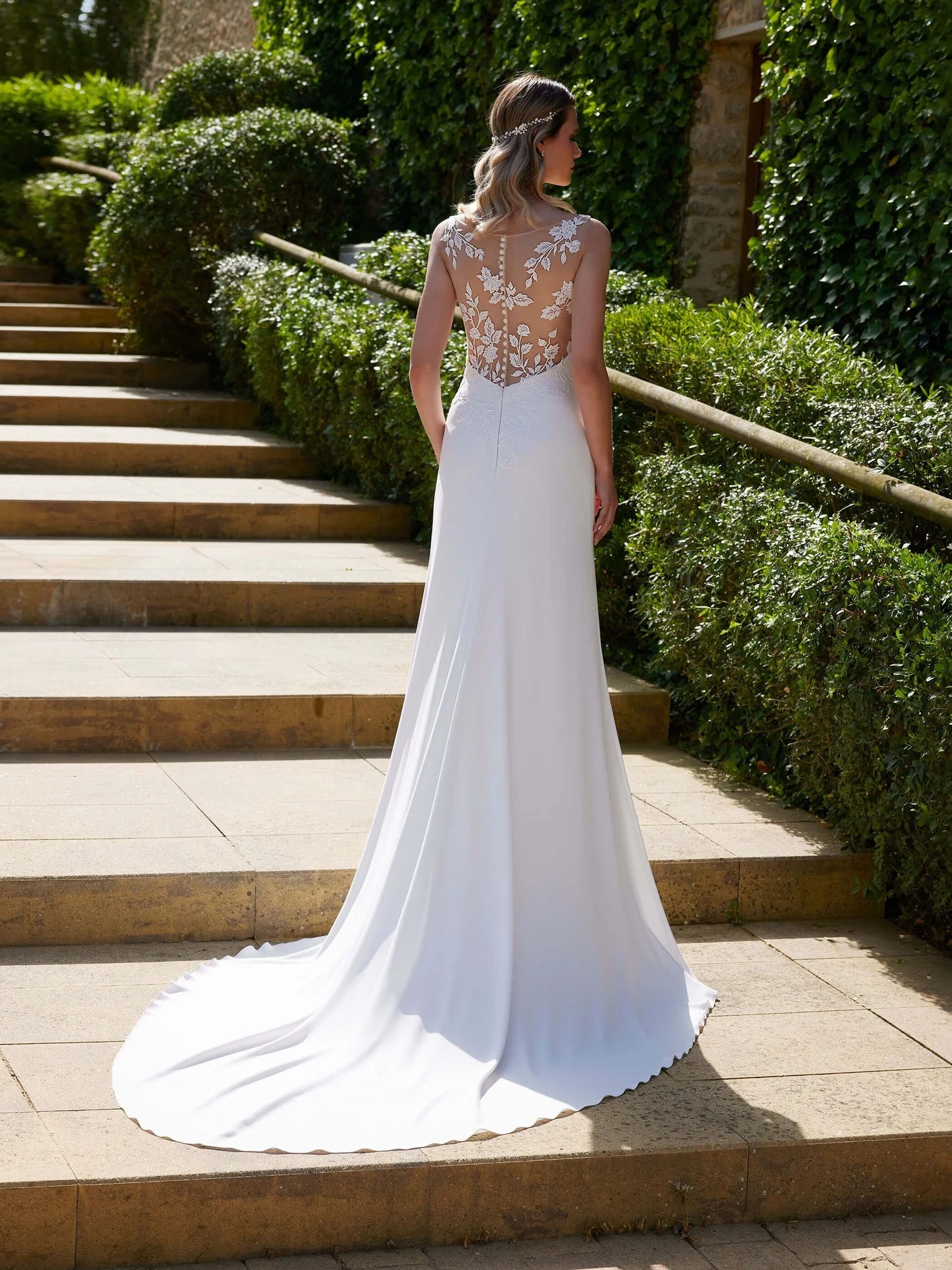 bianco-evento-morsiuspuku-ruby-1.jpg