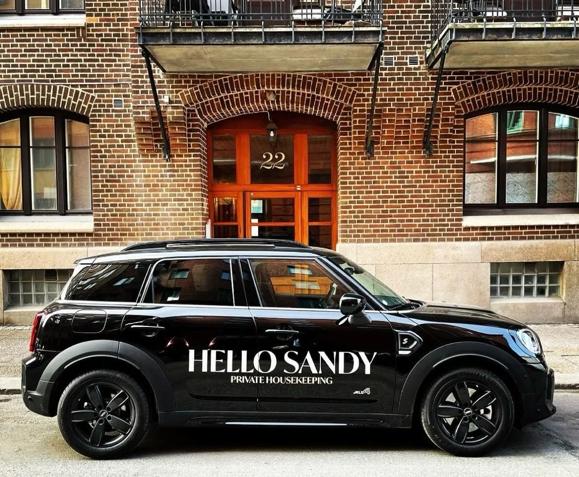 Skapa fredagsk&auml;nslan med lyxig hemst&auml;dning!✨
Vi tar hand om ditt hem med omtanke, s&aring; du kan njuta av helgen

#hellosandy #myhellosandy #Fredagsfeeling #LyxigSt&auml;dning #housekeeping #privatehousekeeping #g&ouml;teborg #goteborg #lo