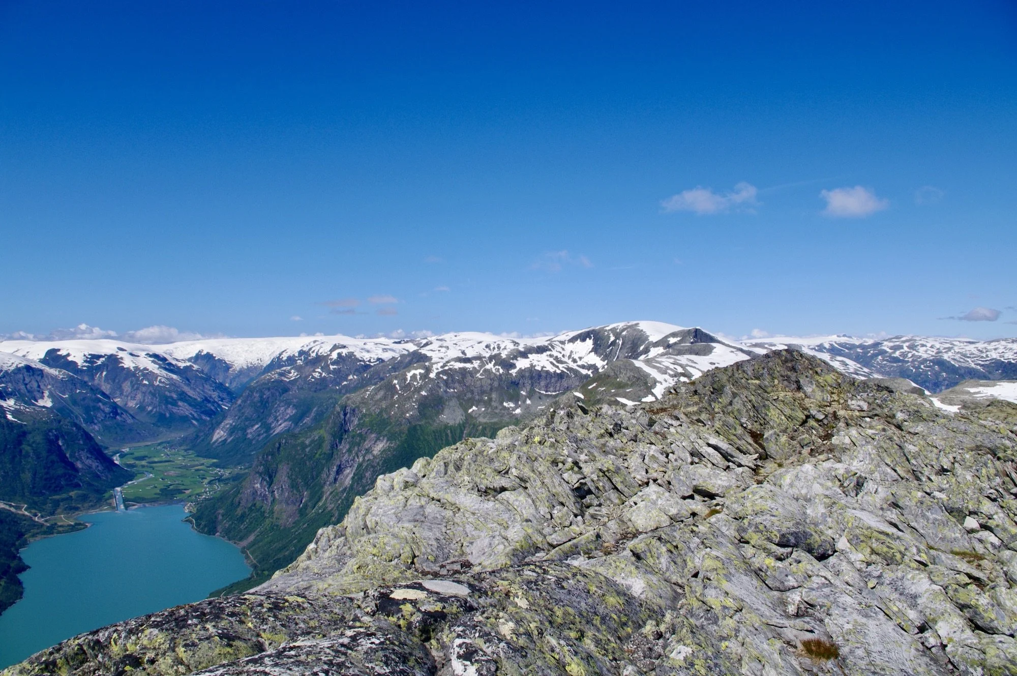 Spektakulær utsikt fra Buskrednovi