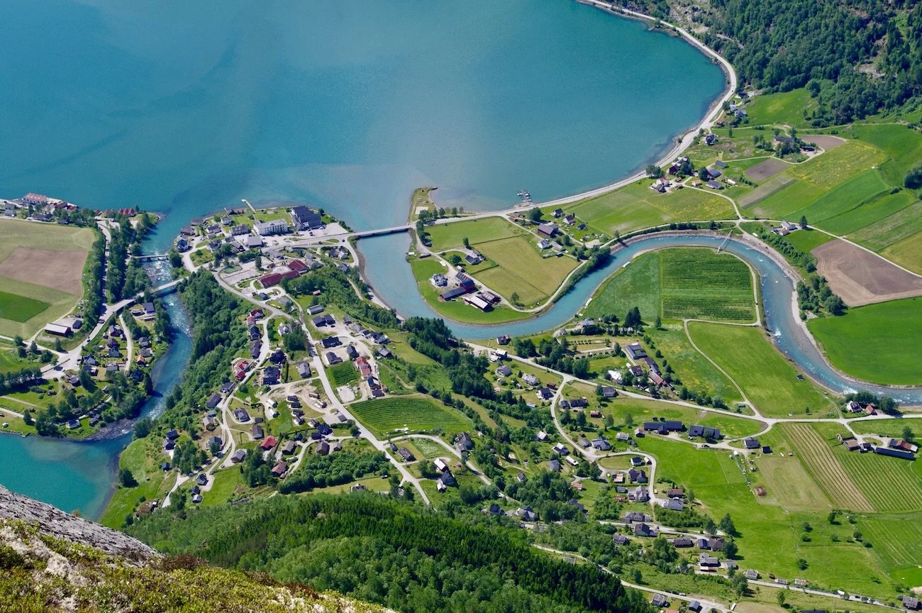 Skjolden fra Hjerseggnosi_Bolstadnosi