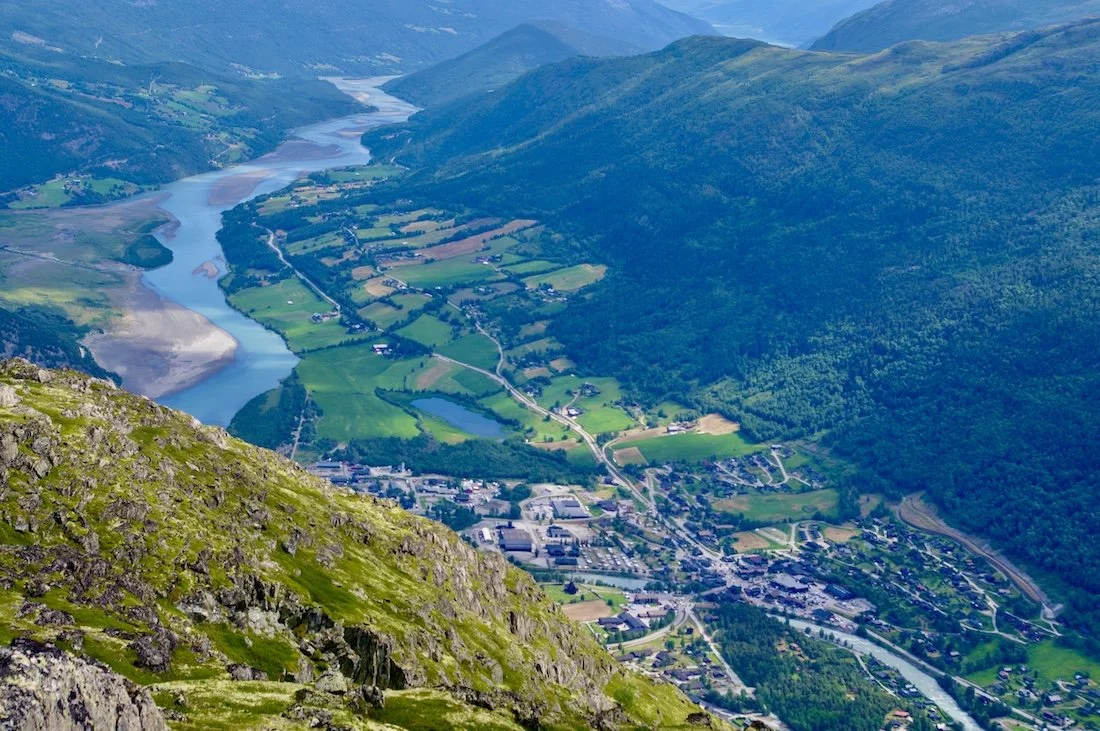 Lom fra Lomseggen 1289 moh.