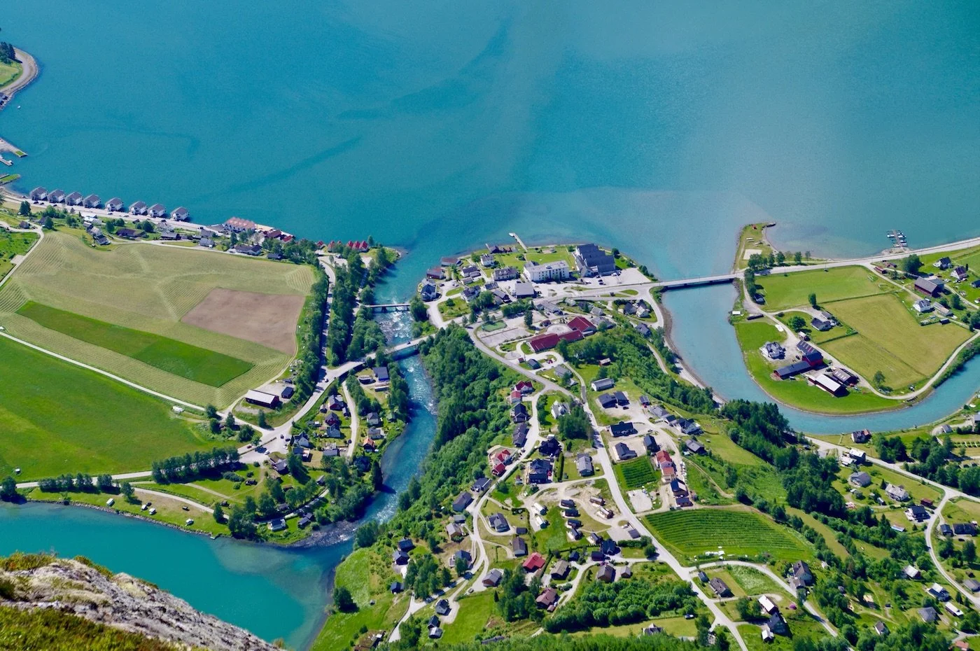 Skjolden fra Bolstadnosi_Hjerseggnosi