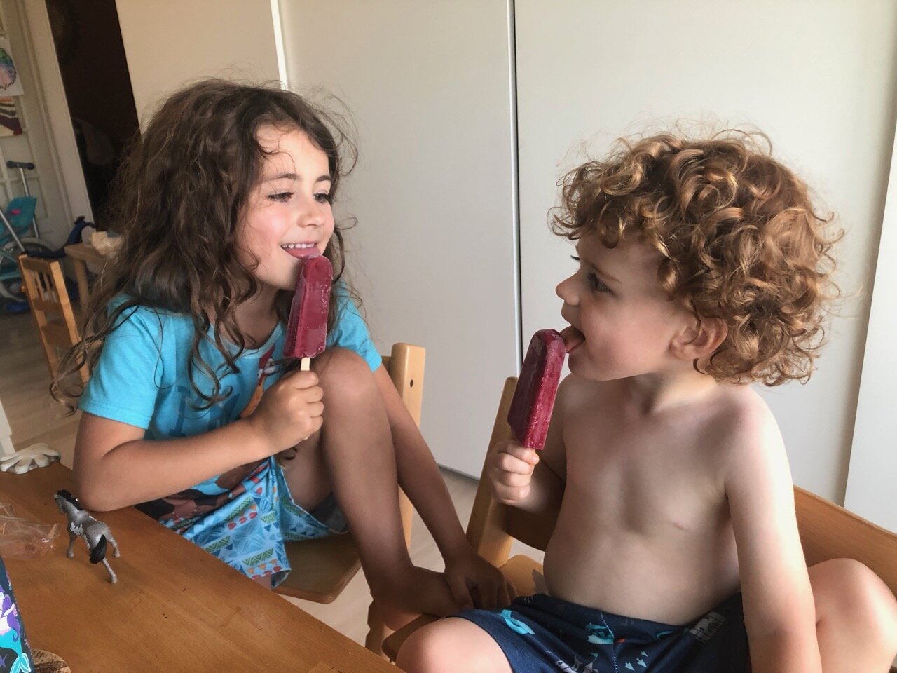 Let the popsicle craze begin.