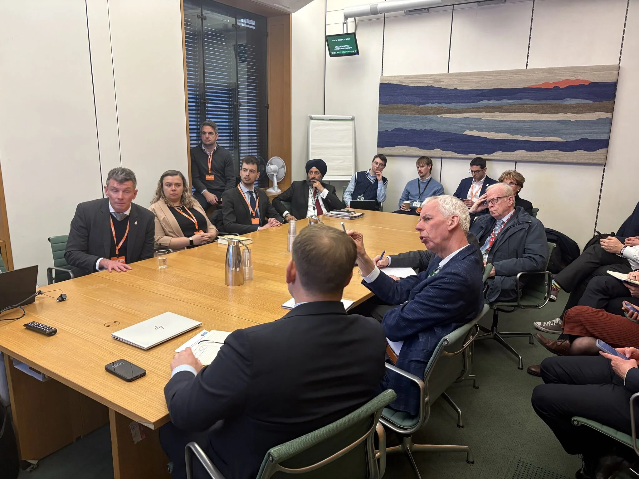 Rolls Royce, Sustainable Aviation and London Gatwick Airport present to APPG mitigating noise