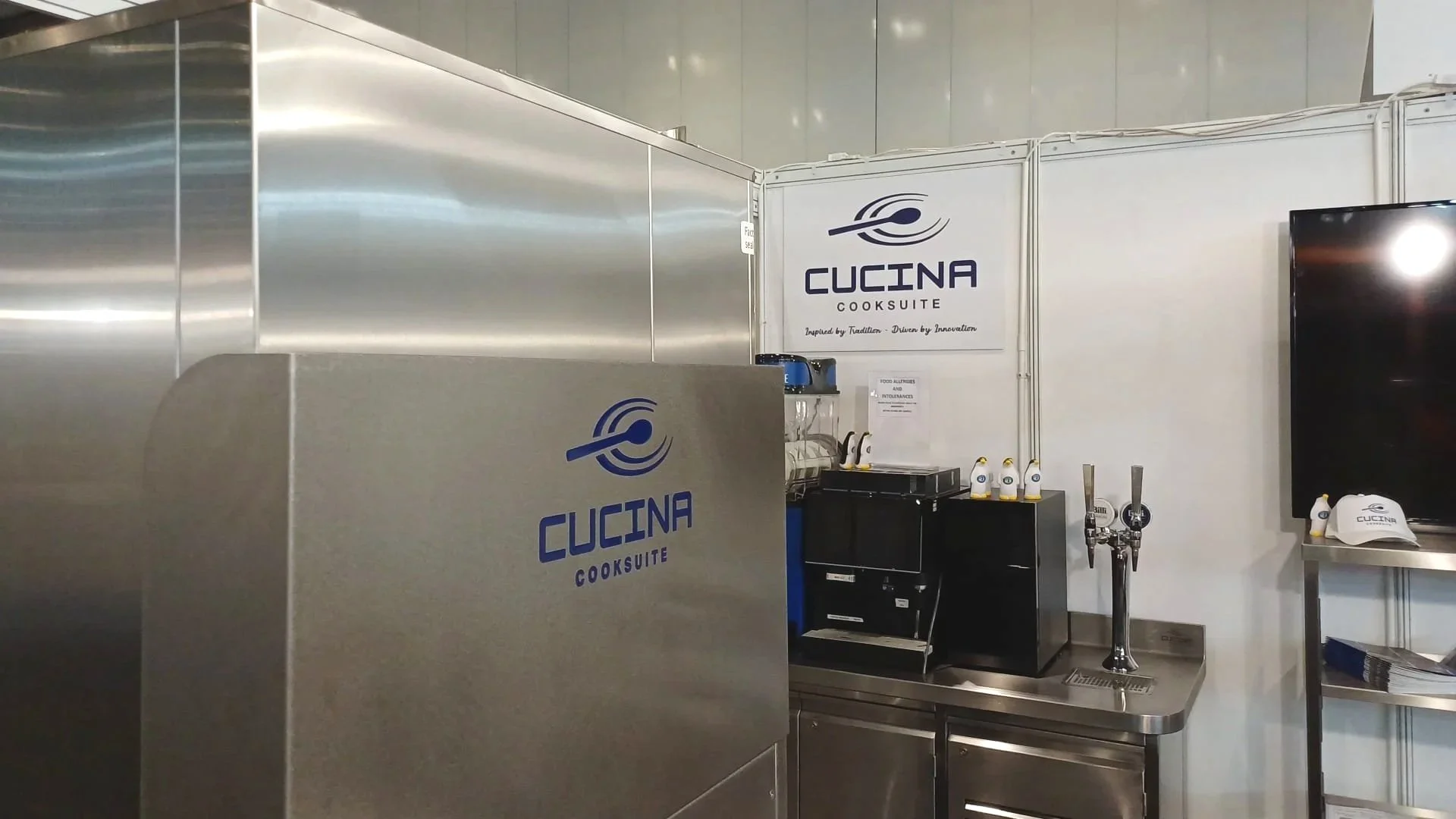 CCE London Showcase Bespoke Cucina Cooksuite 