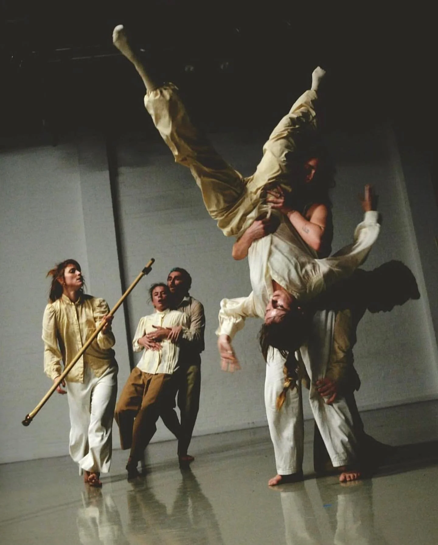 So excited to be back performing Fault Lines with the @liladanceuk fam next week 💛 make sure to get your tickets to see us in Chichester at The Showroom next Thursday 9th Oct!

Photo by Jess Blake