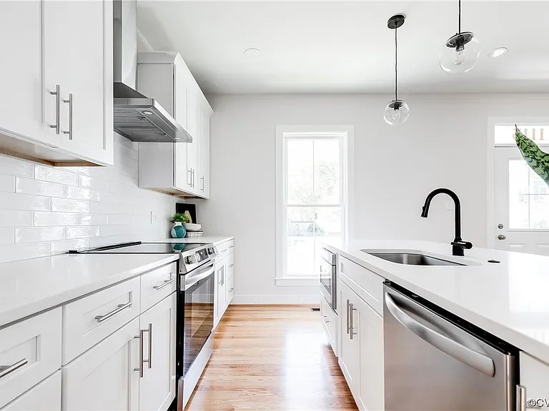 1113 N 34th_st_38.webp