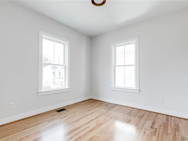 1113 N 34th_st_27.webp