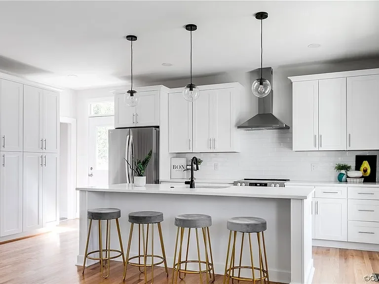 1113 N 34th_ST_12.webp