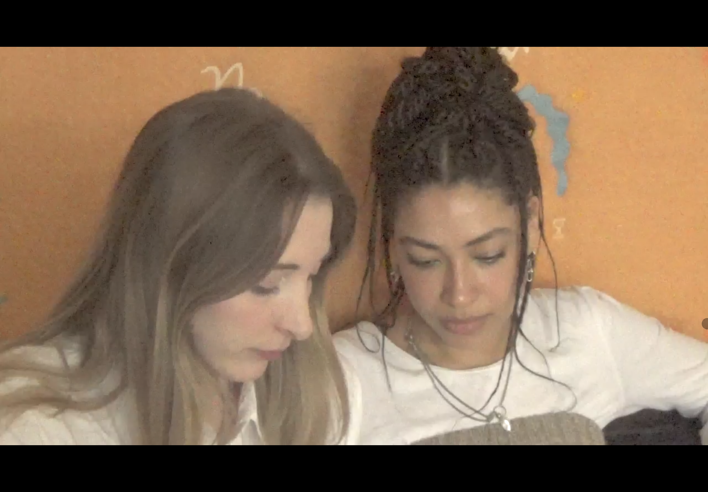 Screenshot from a video displaying the heads of Lisa Ijeoma and Paulien Jans.