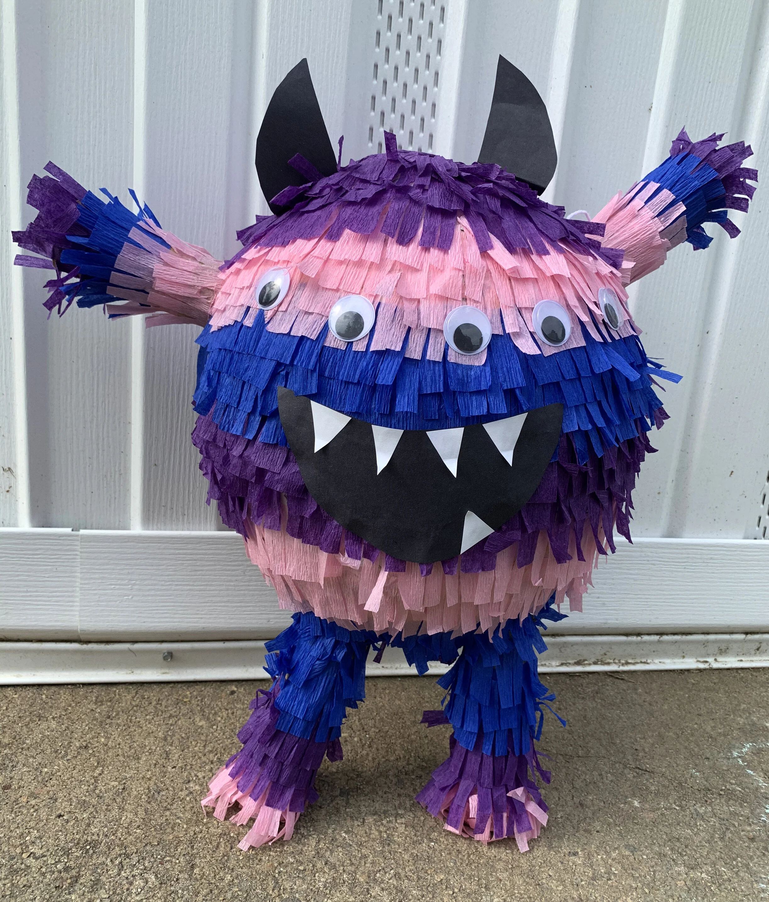 Joselin_Perez_MonsterPiñata.jpeg