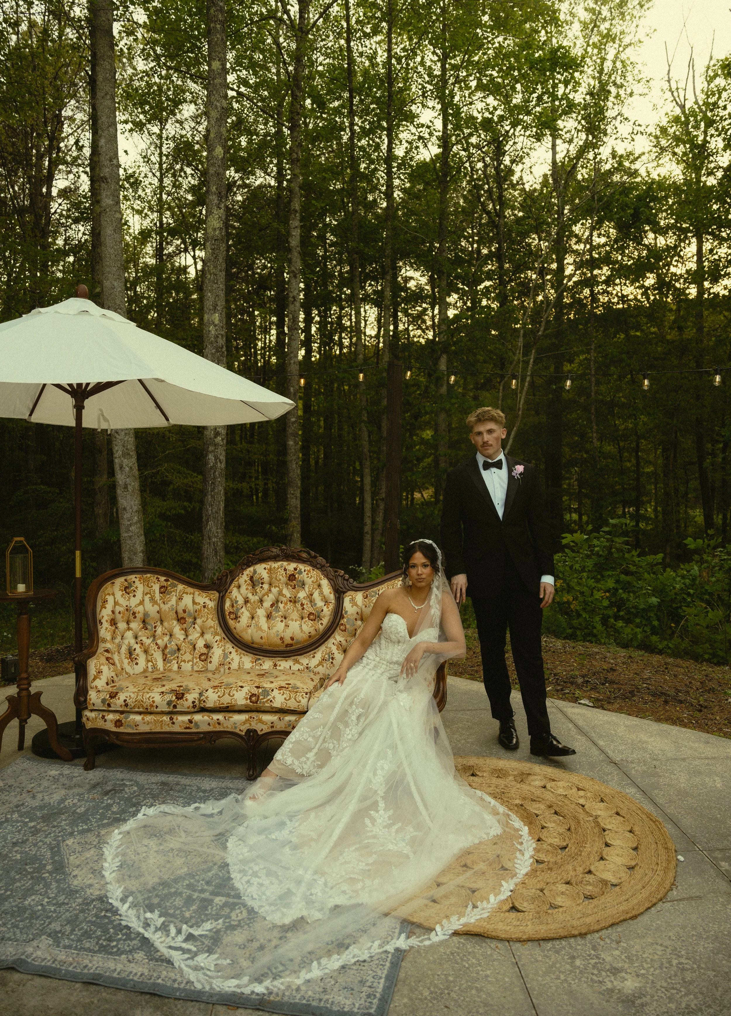 Lakefront Ceremony Wedding Venue
