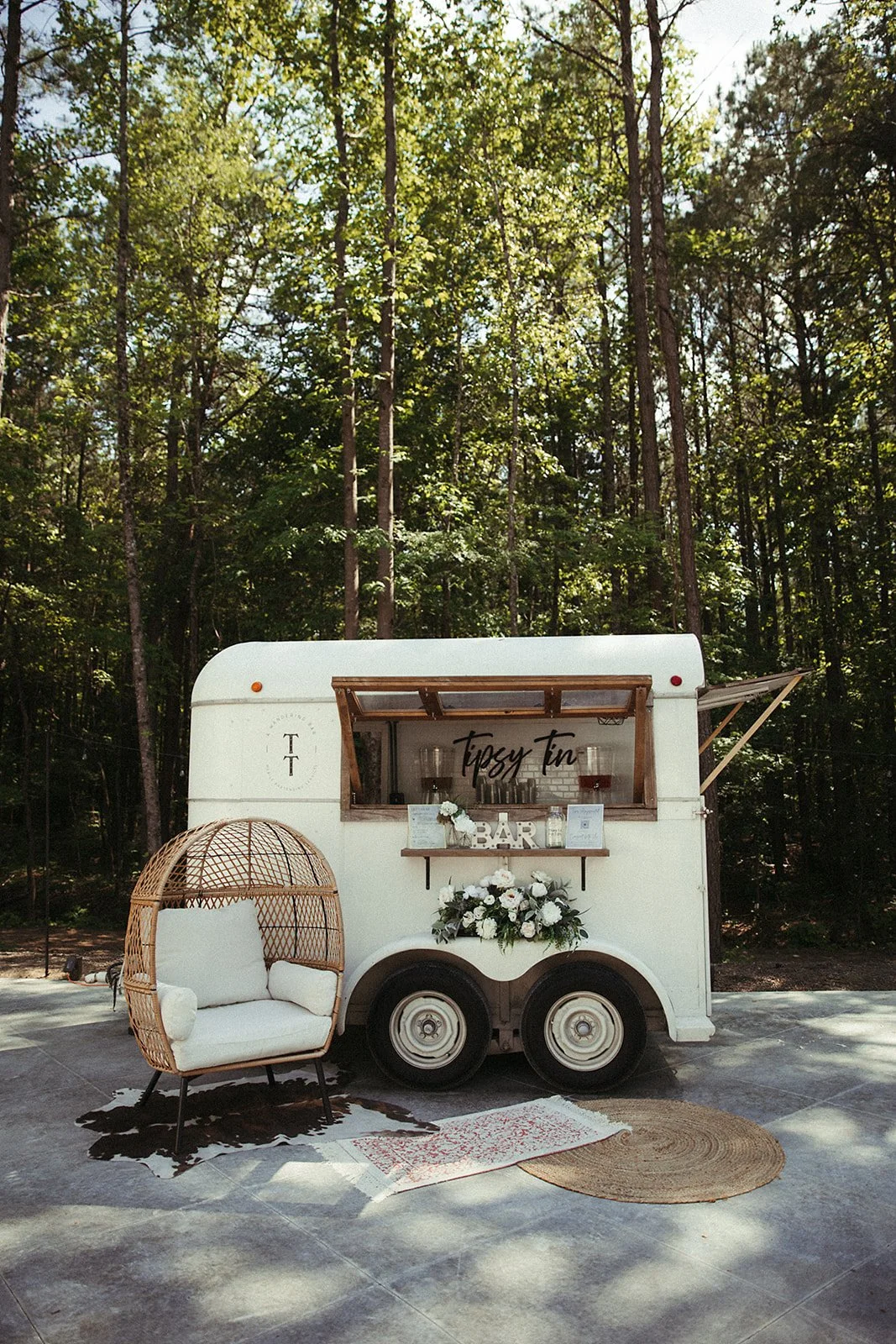 Garden Outdoor Wedding Venue East Tennessee 