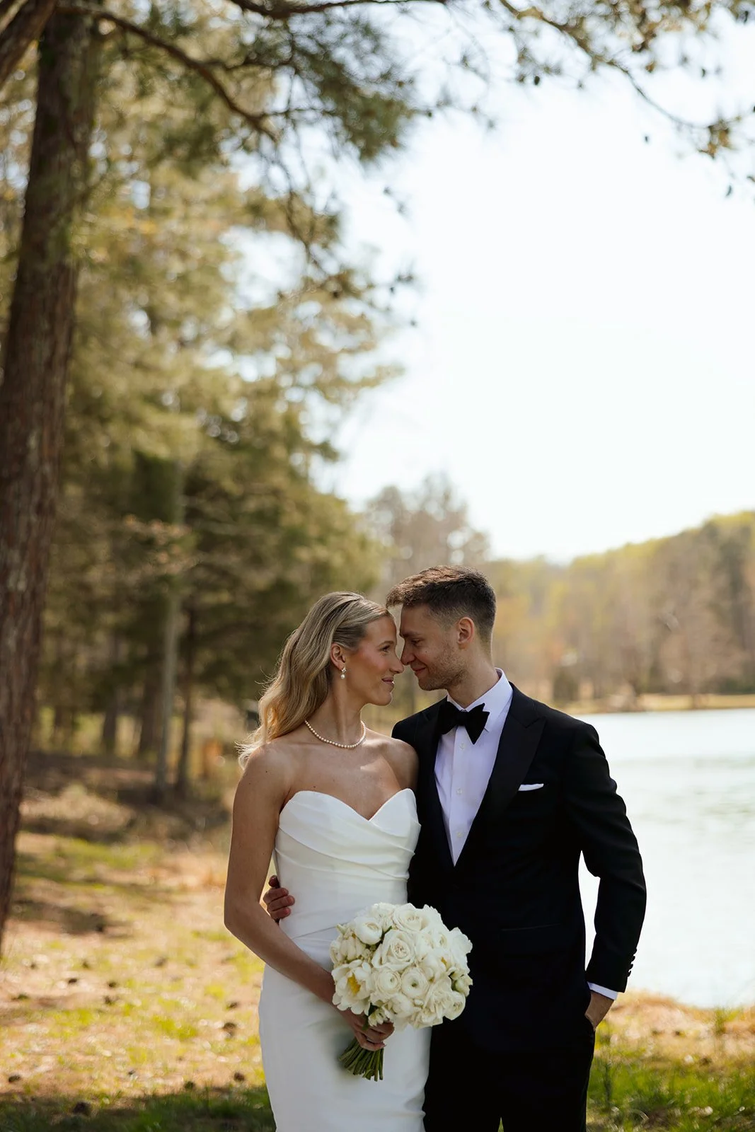 Lakeside wedding venue 