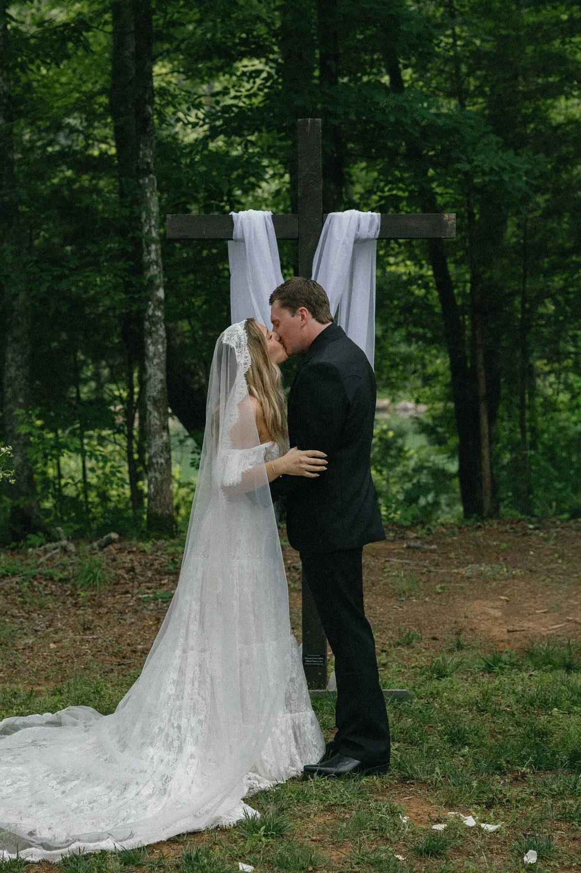 Lexie&ZachWedding-13.jpg