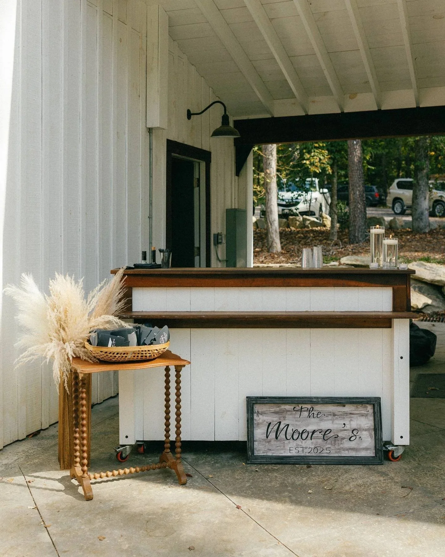 cocktail hour wedding