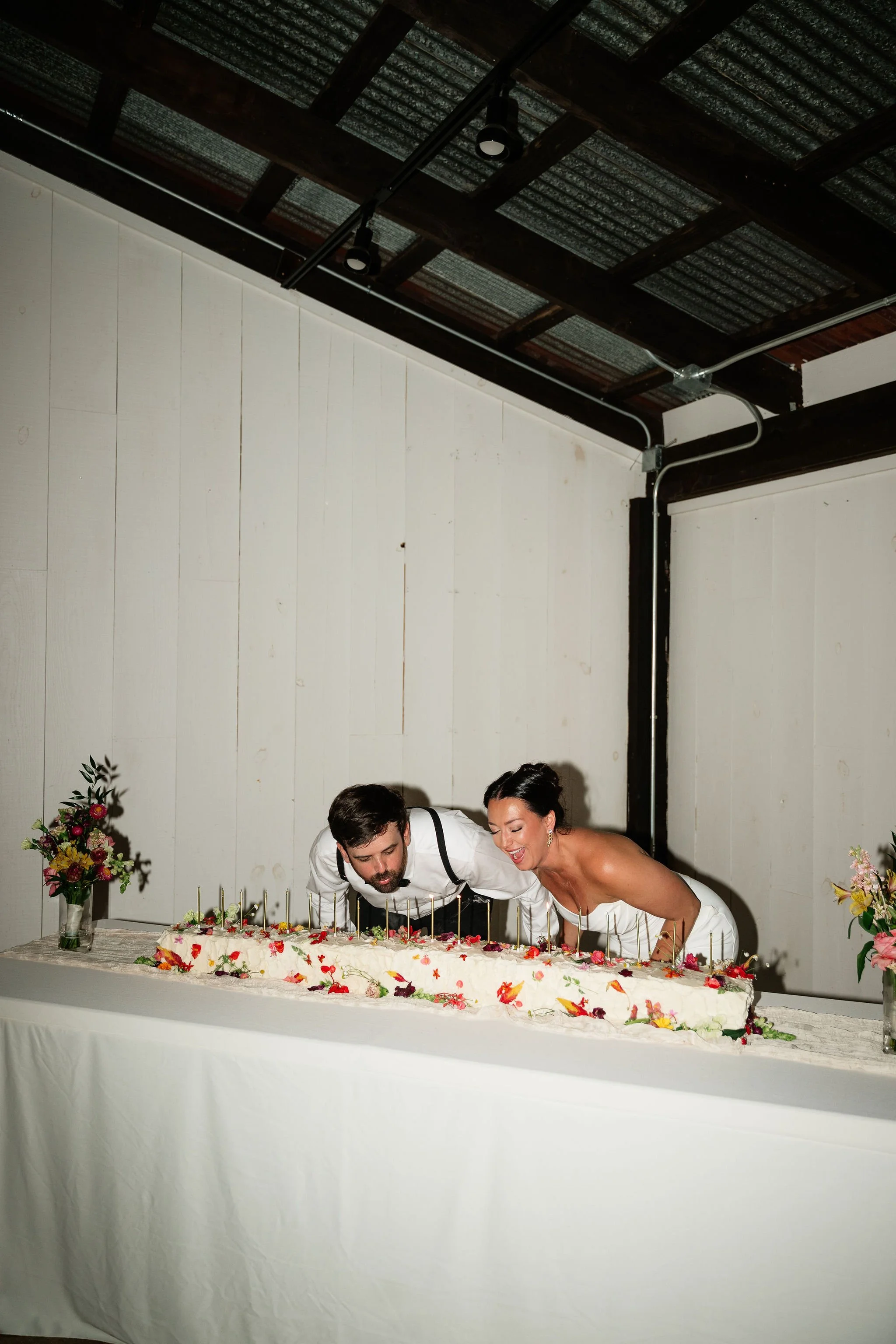 Lakefront Ceremony Wedding Venue