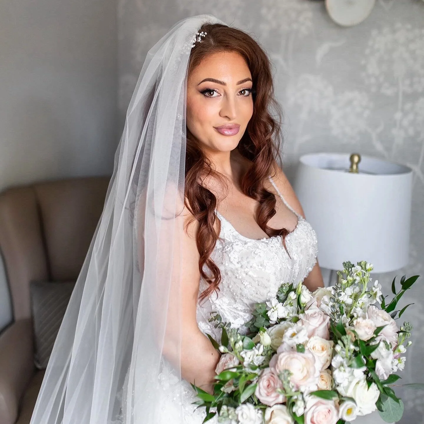 π°π»‍βοΈβ¨ A great Bridal Spray Tan doesn’t need to look like a spray tan at all. It should more like a “oh wow you’re glowing” on your wedding day! 
π Not every tan needs to be aggressively dark. 
πNot all skin tones sui