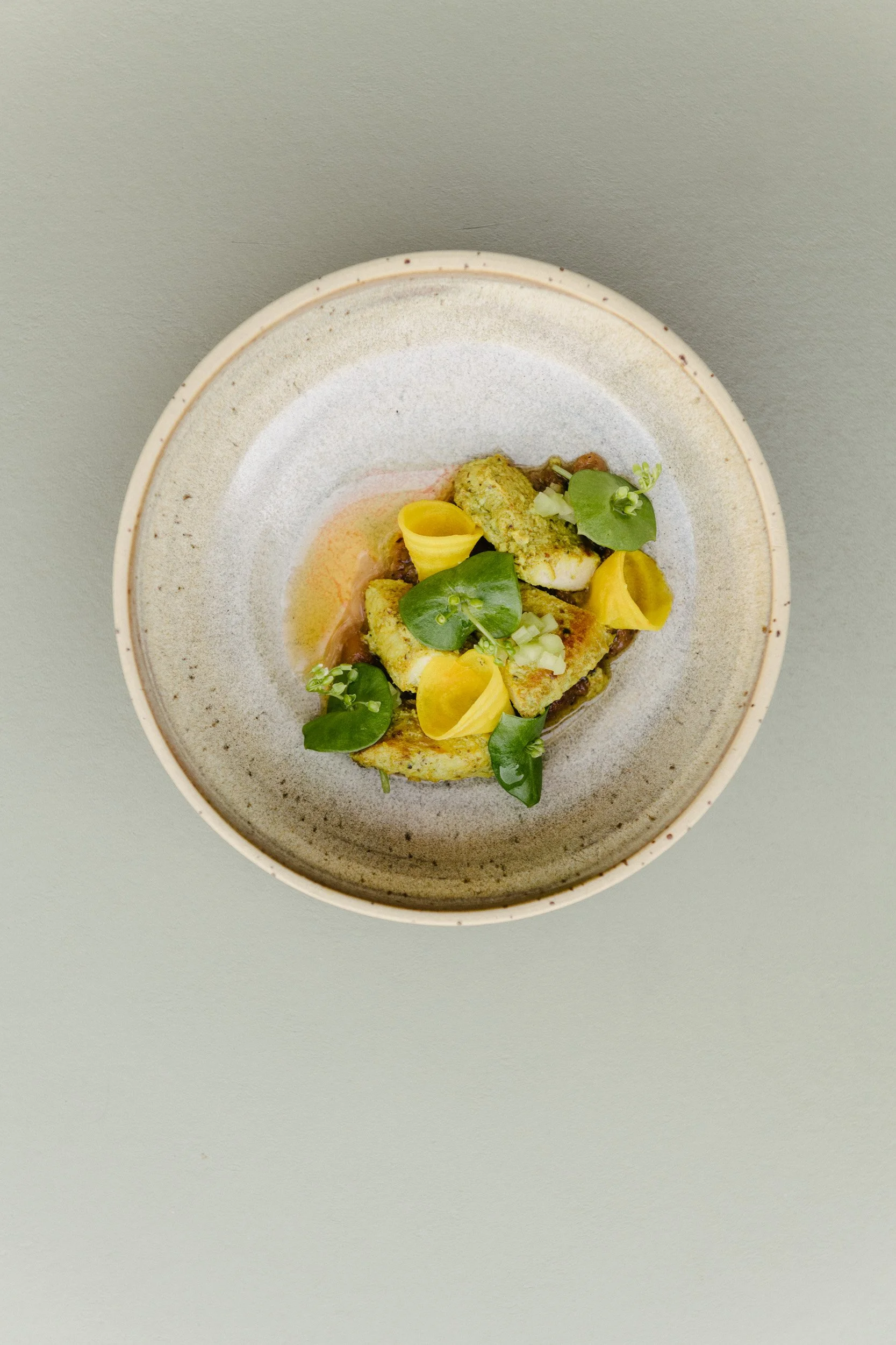 Low bowls for Kin Dee