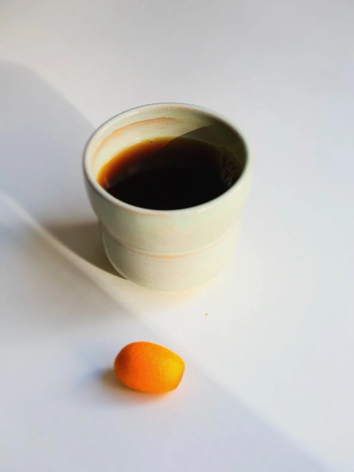 Haven&rsquo;t posted much about those yet, but these new(ish) cups have grown on me over the past few months 🌼
Mix of pictures by  @_odt.33 , @osmarsiegert &amp; @franziska.vehring