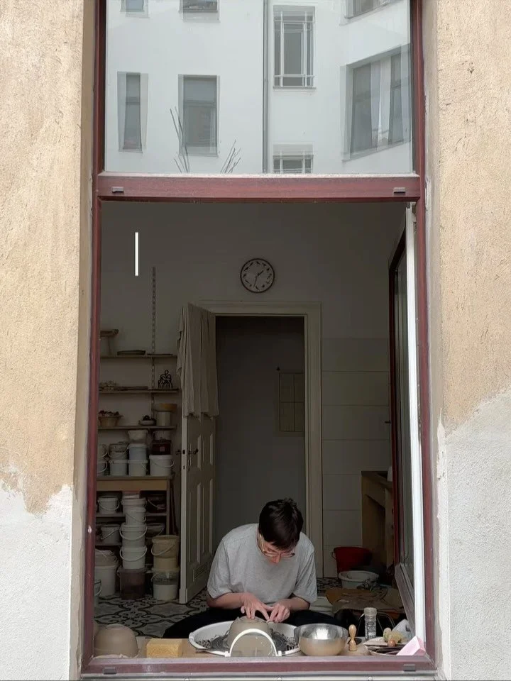 In this episode of *Accidentally on Purpose* ~~ the money BTS 💸 because as much as creativity and playfulness are crucial, so is paying your rent, bills and people working with you (and yourself too, obviously). So I thought I&rsquo;d share a bit of