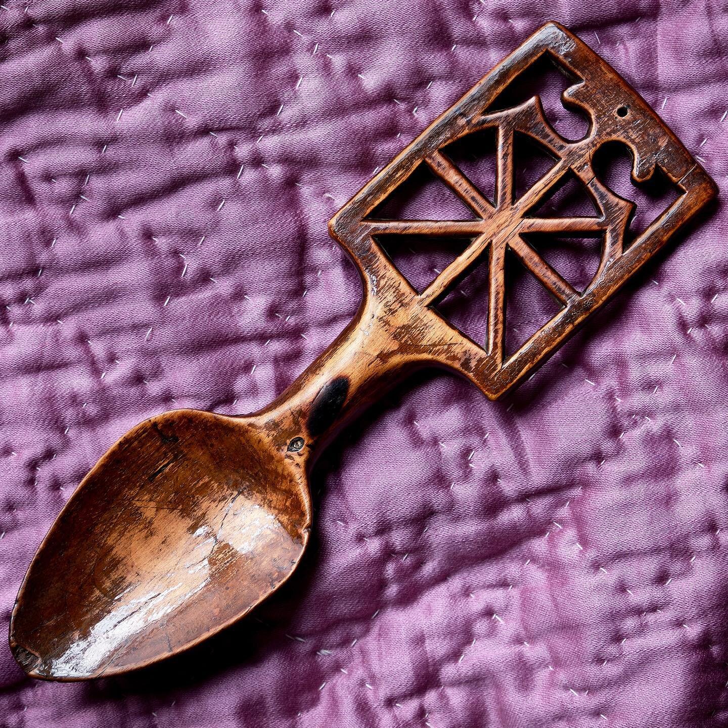 Happy Valentines Day!

&hellip;or, as we like to think of it, Welsh Lovespoon Day!

So here we have a lovely Welsh sycamore love spoon of unusual, small size, the rectangular handle pierced with trefoil and radial designs above a short stem and elega