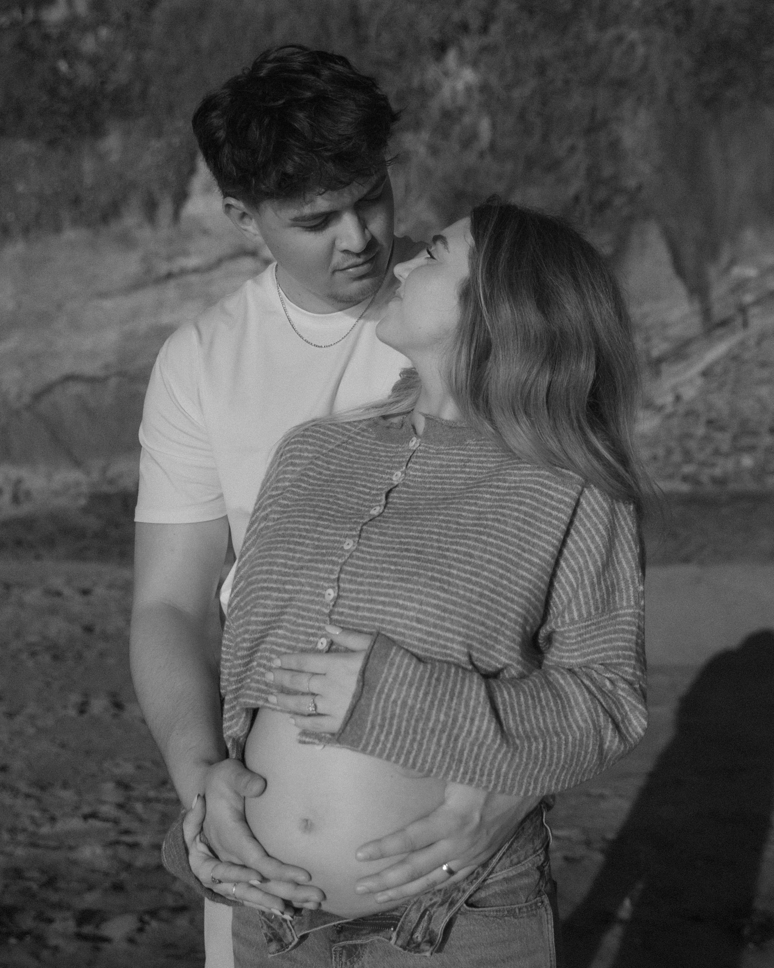 chloe & tayven bw-19.jpg