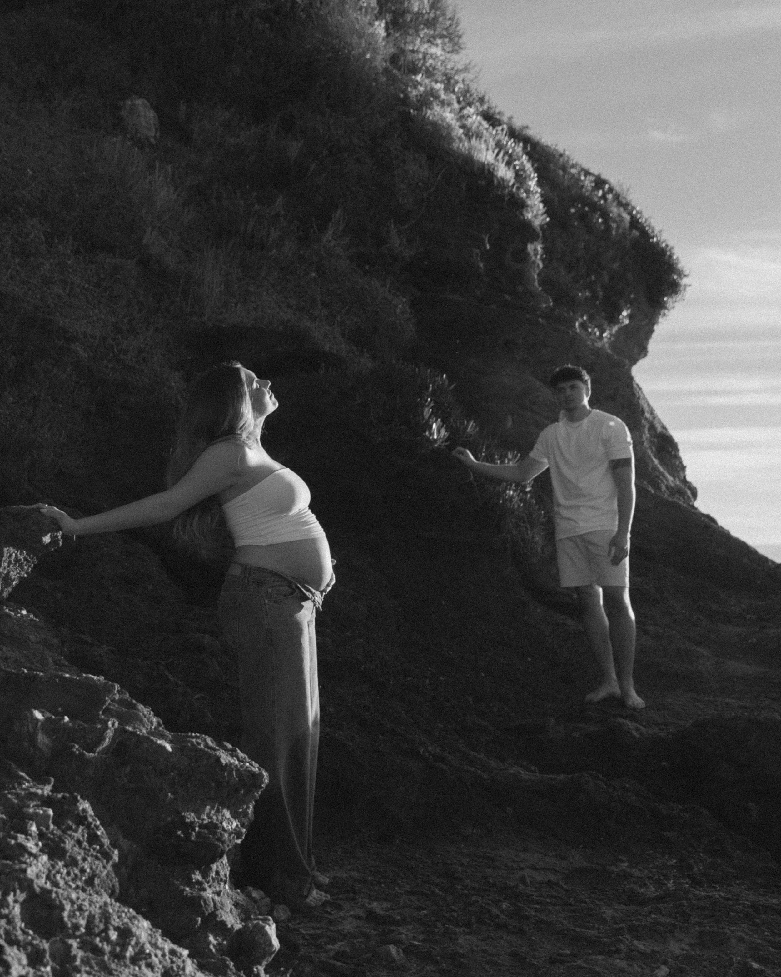 chloe & tayven bw-64.jpg