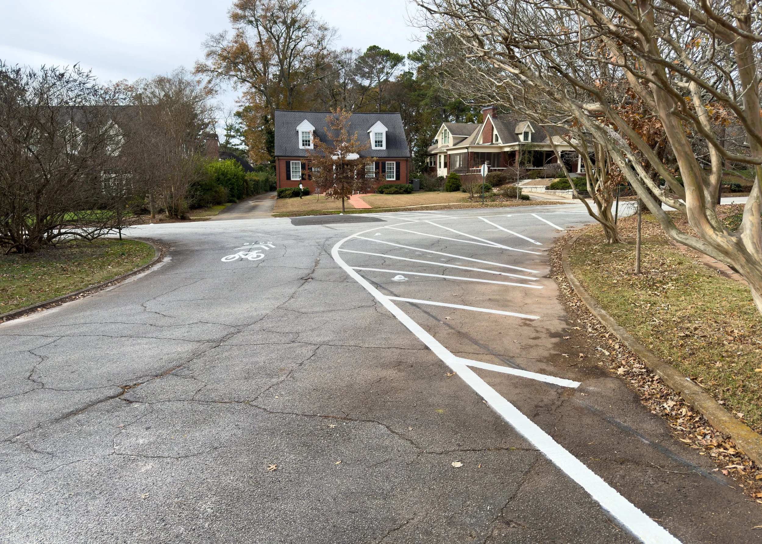 Thermoplastic striping in Avalon Estates, GA