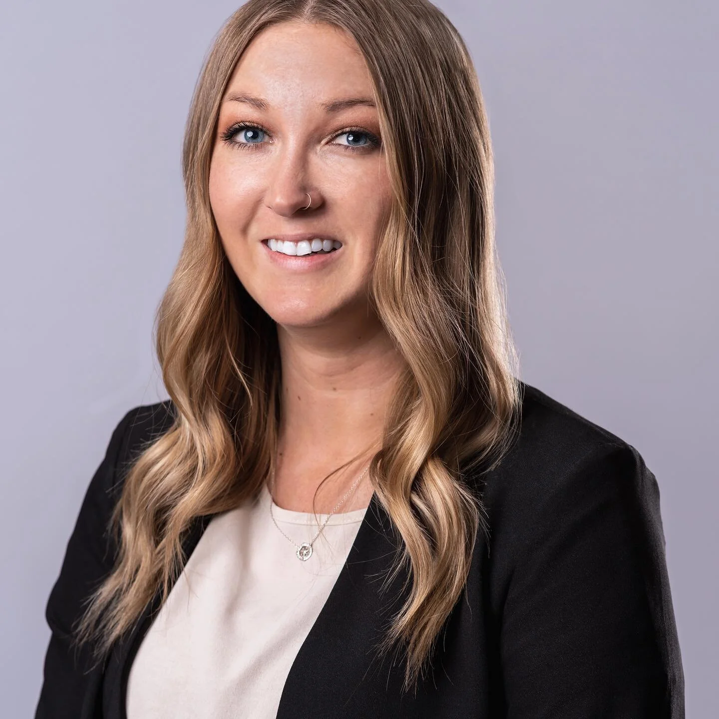 Headshots! DM me to book or go through my website contact form! 
-
-
-
#headshot #headshots #professionalheadshots #headshotphotographer #portraitphotographer #miamiphotographer #browardphotographer #fortlauderdalephotographer