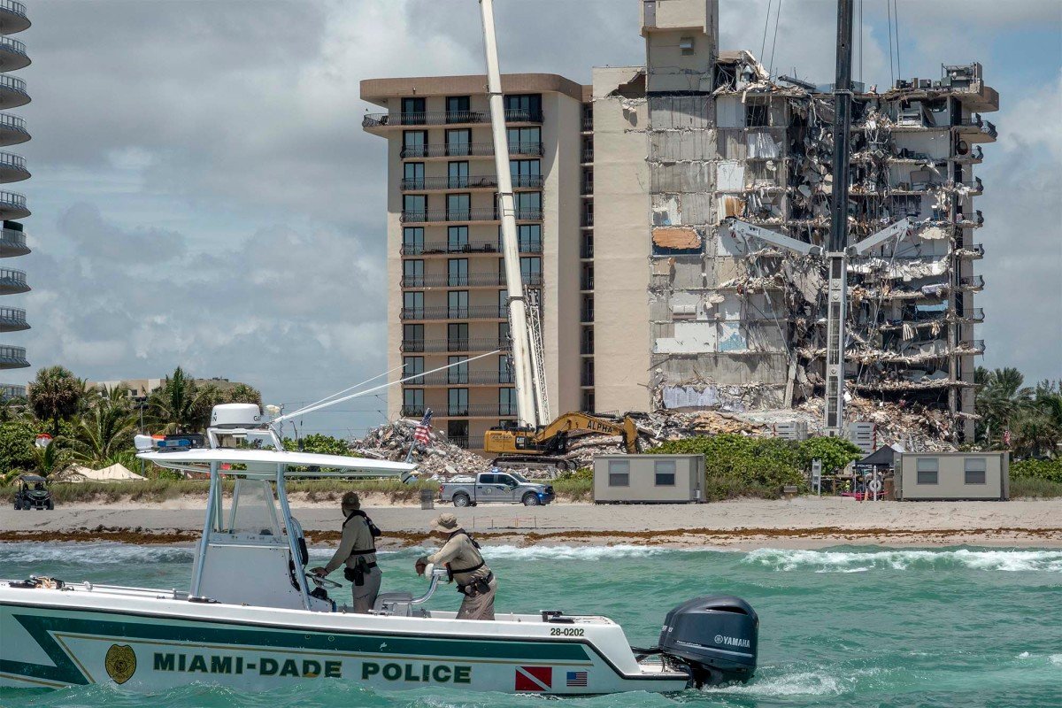 USAR-CONDOO-MIAMI BOAT.jpg