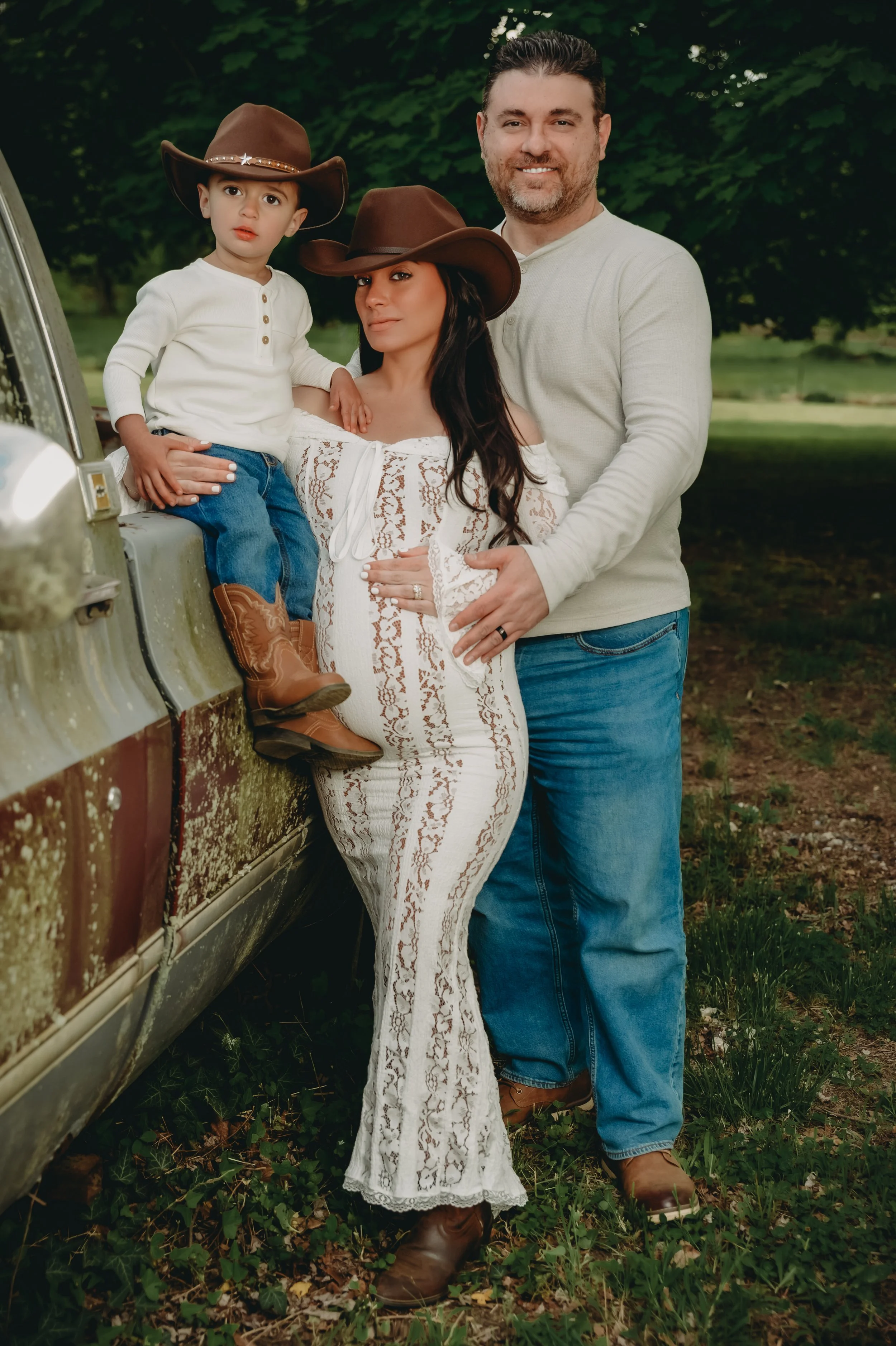 couples-portrait-session-south-jersey.jpg