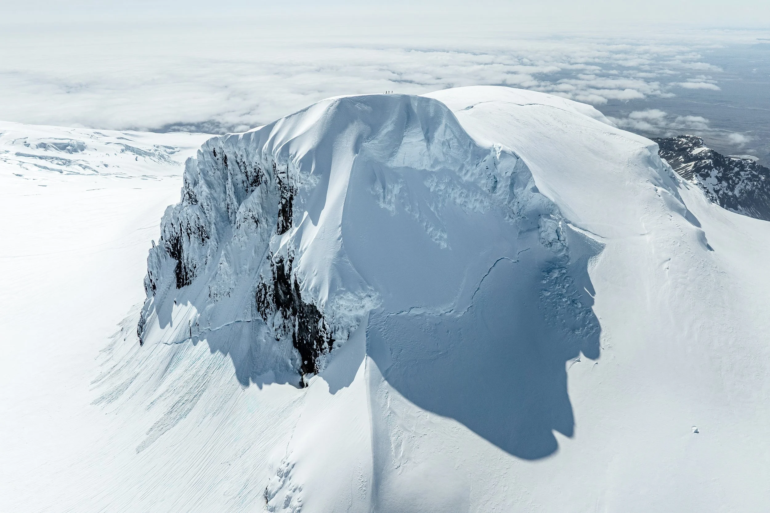 On the top of Hvannadalshnjúkur.jpg