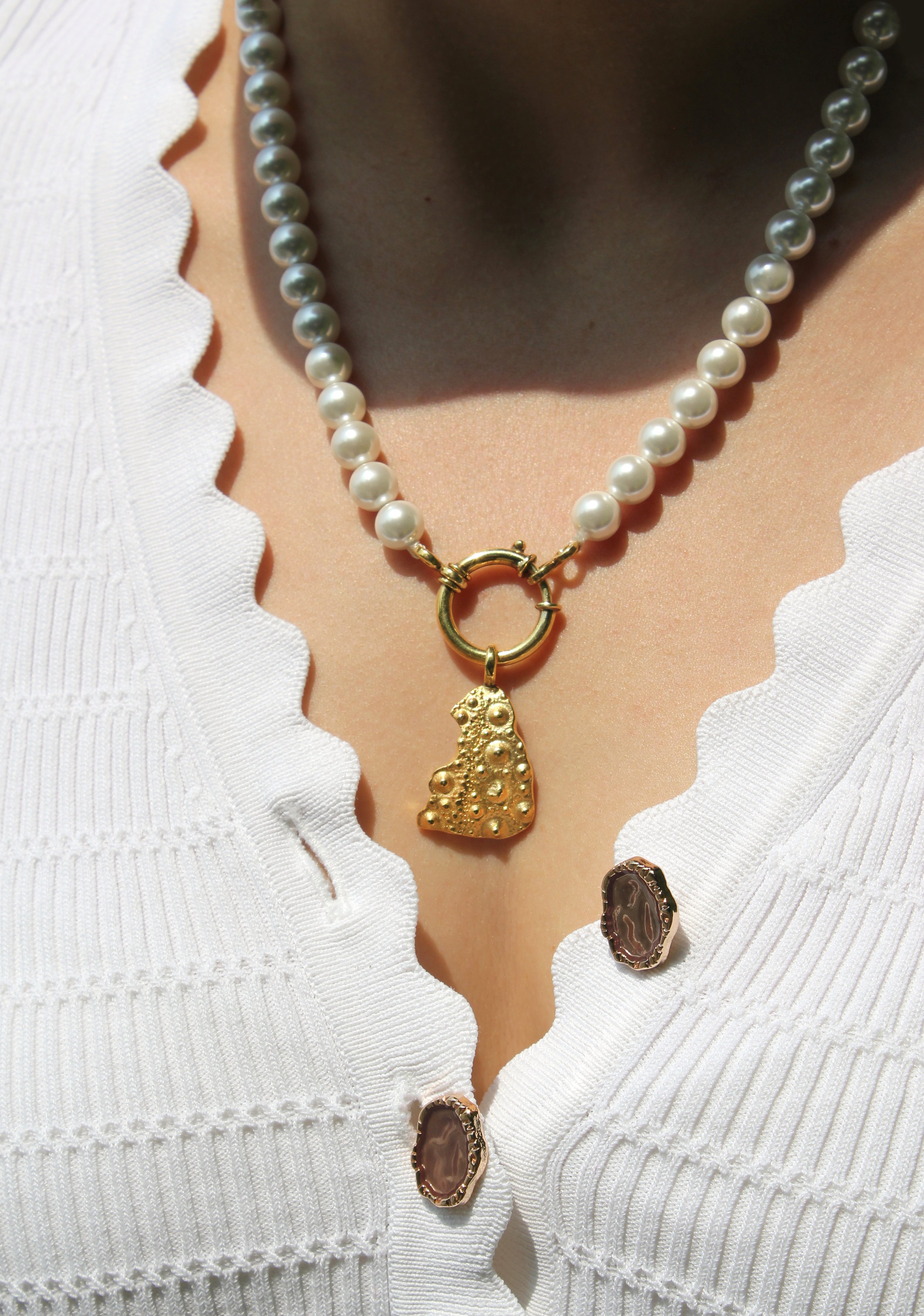 Vintage pearl necklace