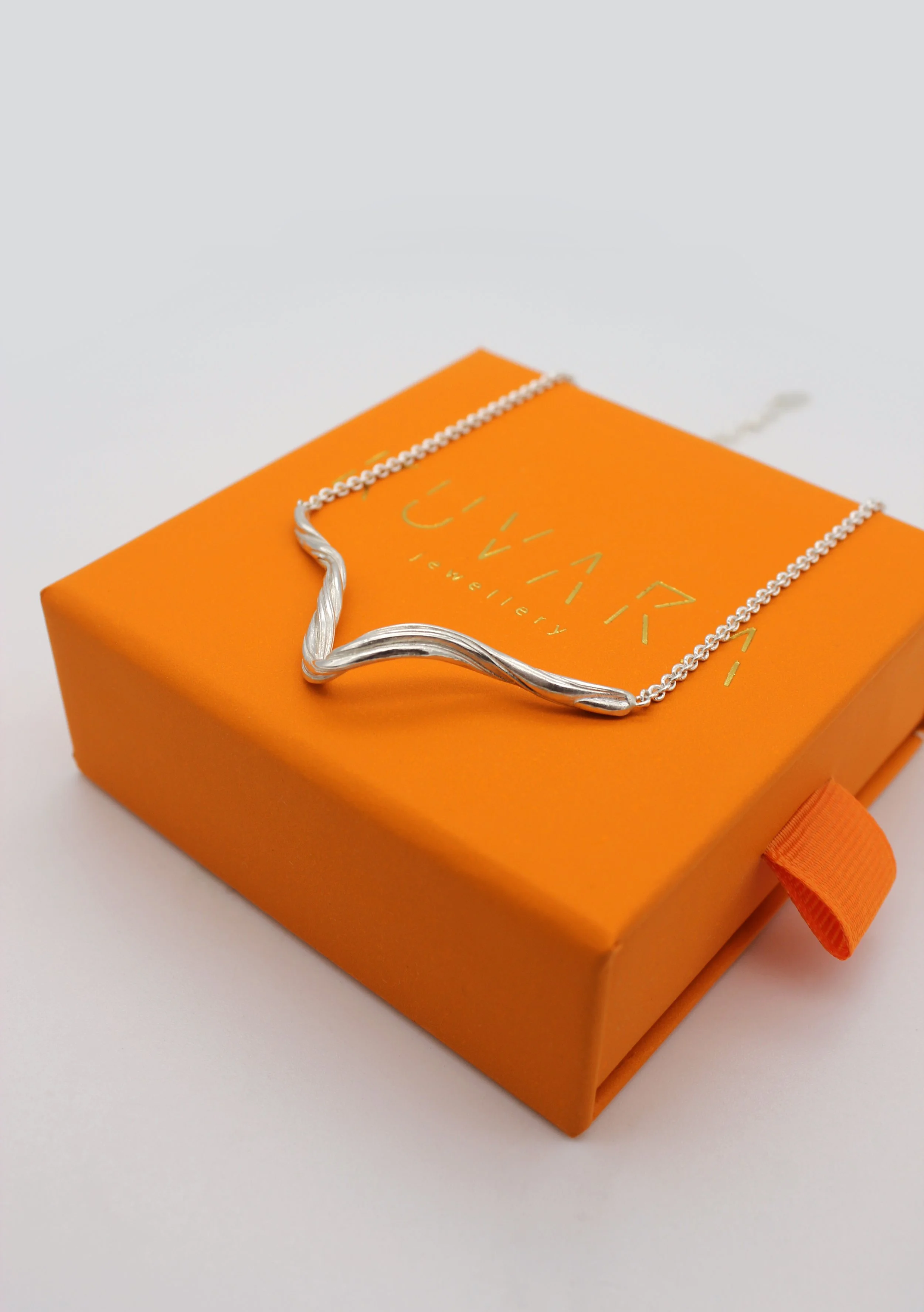 silber kette geboben silver.jpg