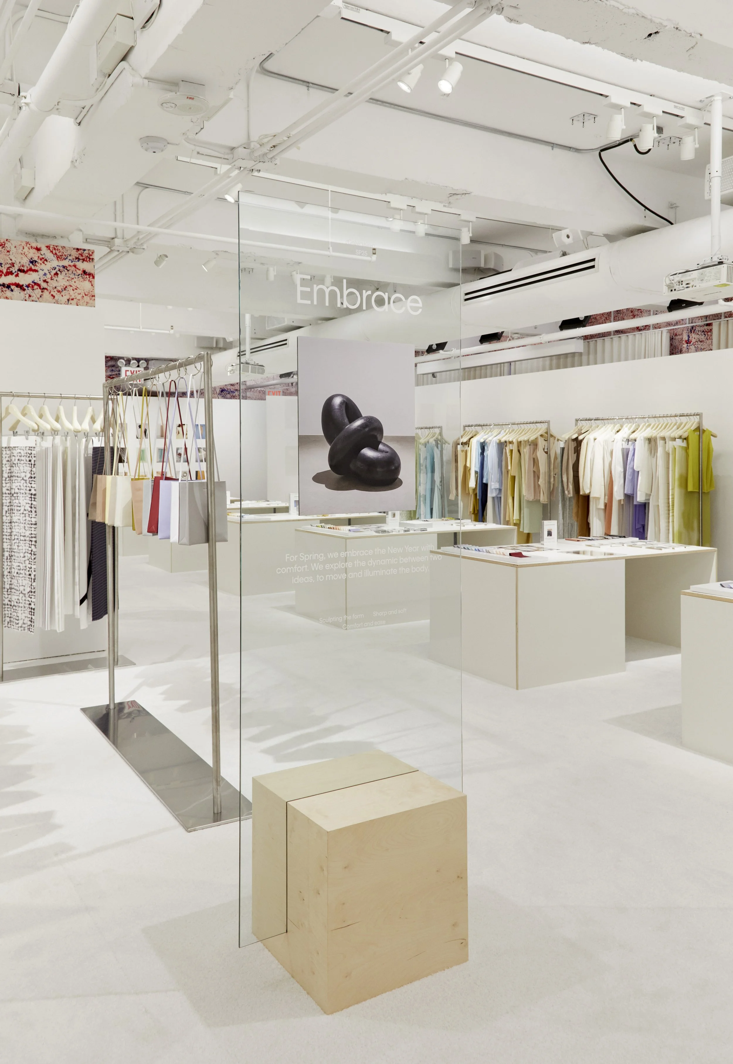 1513 CalvinKlein_Installation_227.jpg
