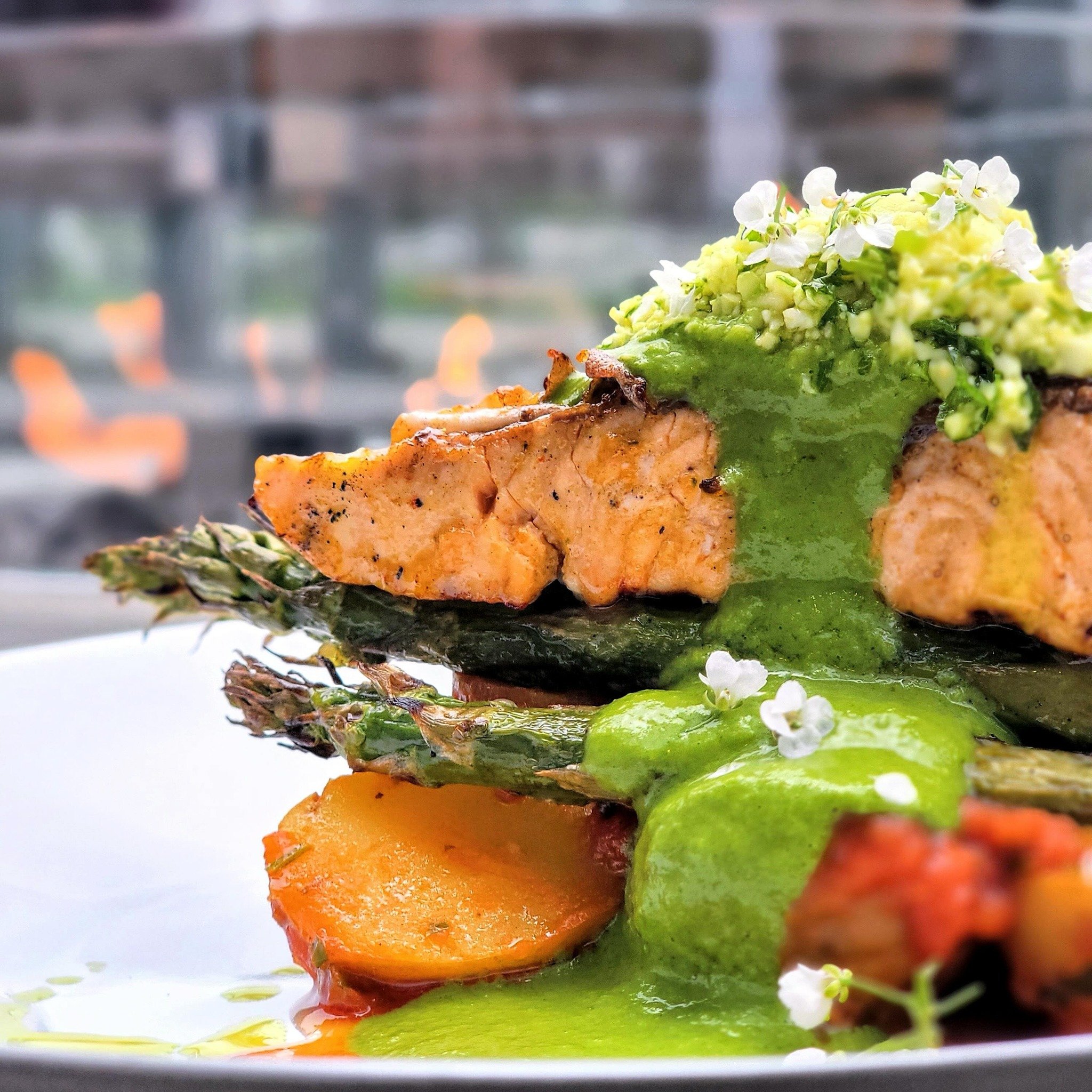 Our new salmon dish is a blast of spring flavors. Rosemary roasted potatoes, grilled asparagus, French arugula salsa verde, cauliflower-olive relish and turmeric oil combine to make the perfect combination of rich tantalizing flavors. 

#foundryandlu