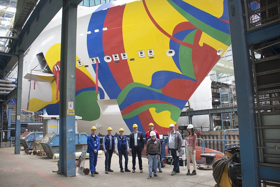 Norwegian_Encore_4r.jpeg