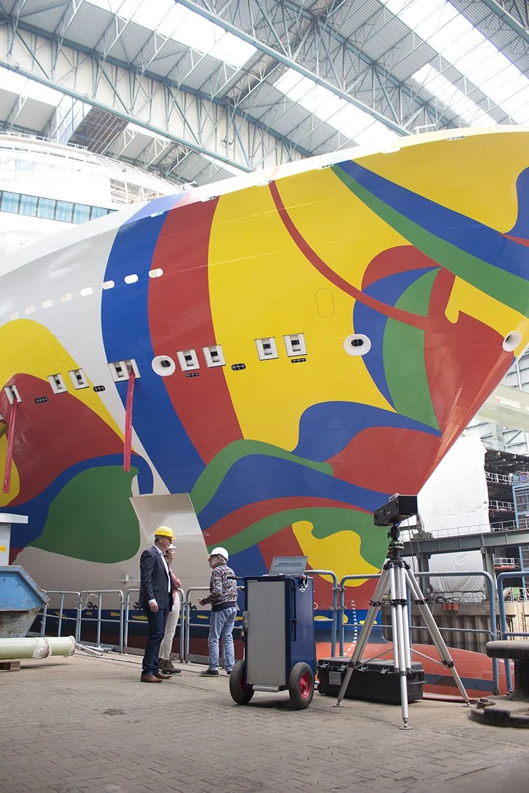 Norwegian_Encore_3r.jpeg