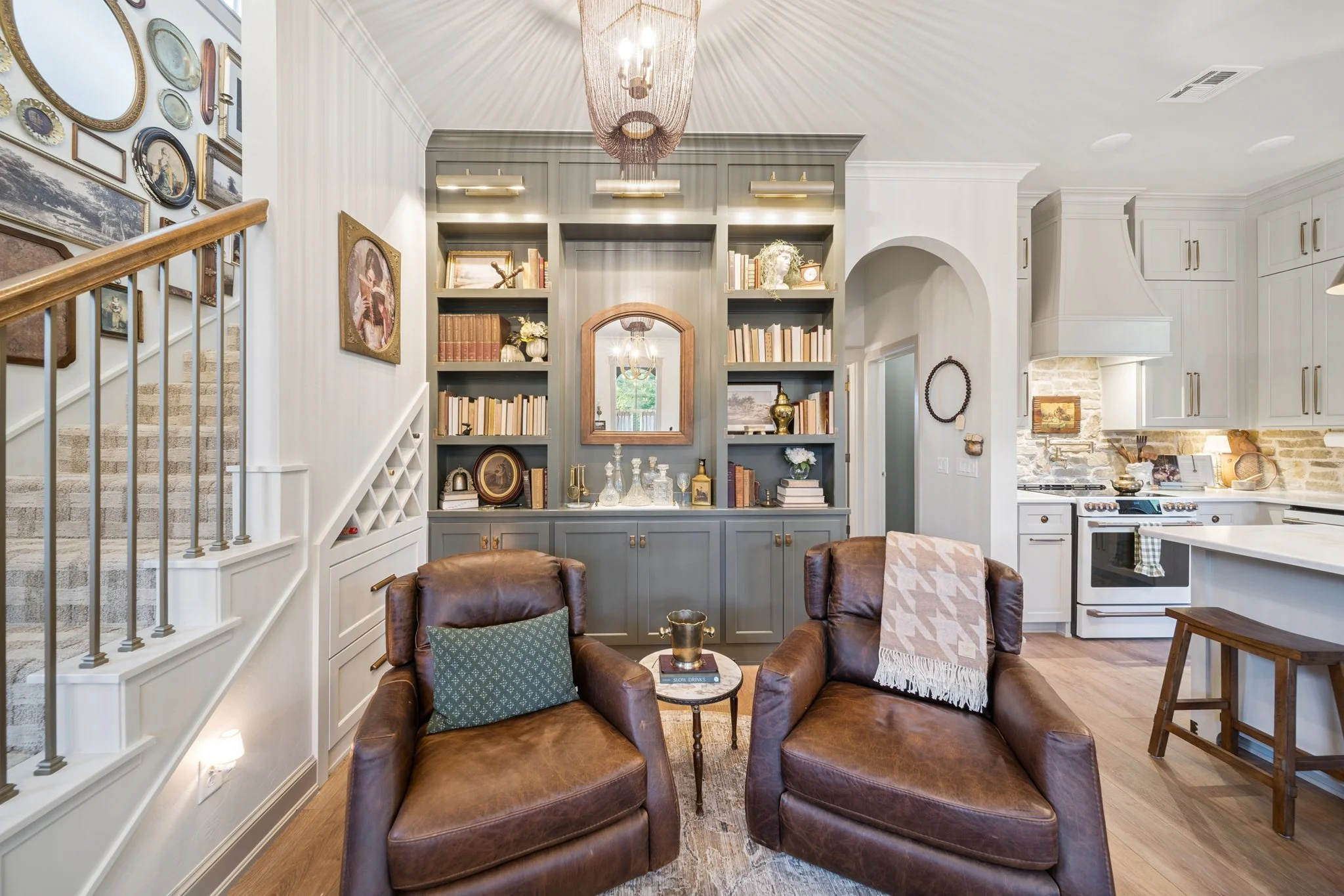 16-web-or-mls-cottage-wds-rd.jpg