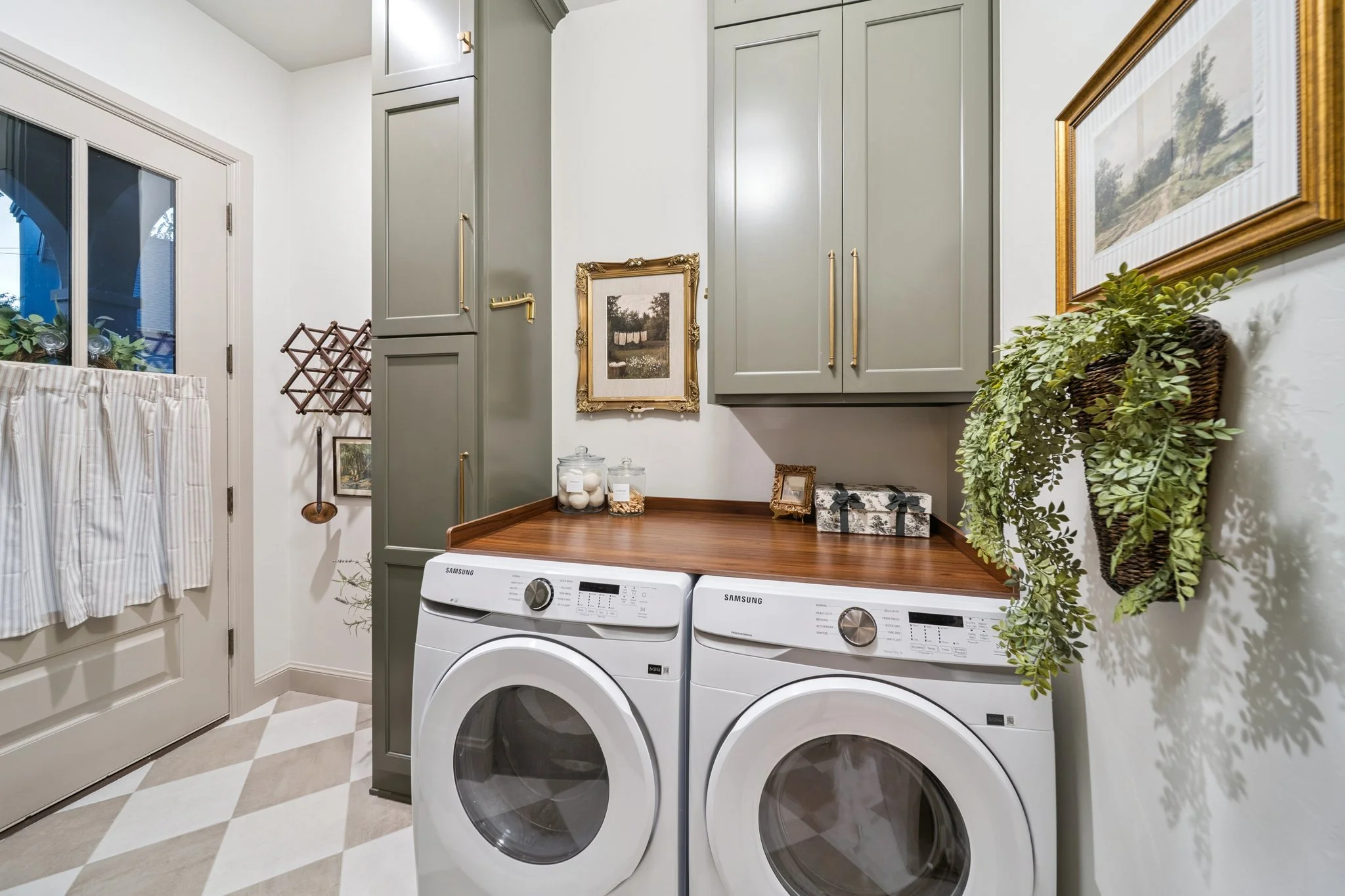 34-web-or-mls-cottage-wds-rd.jpg