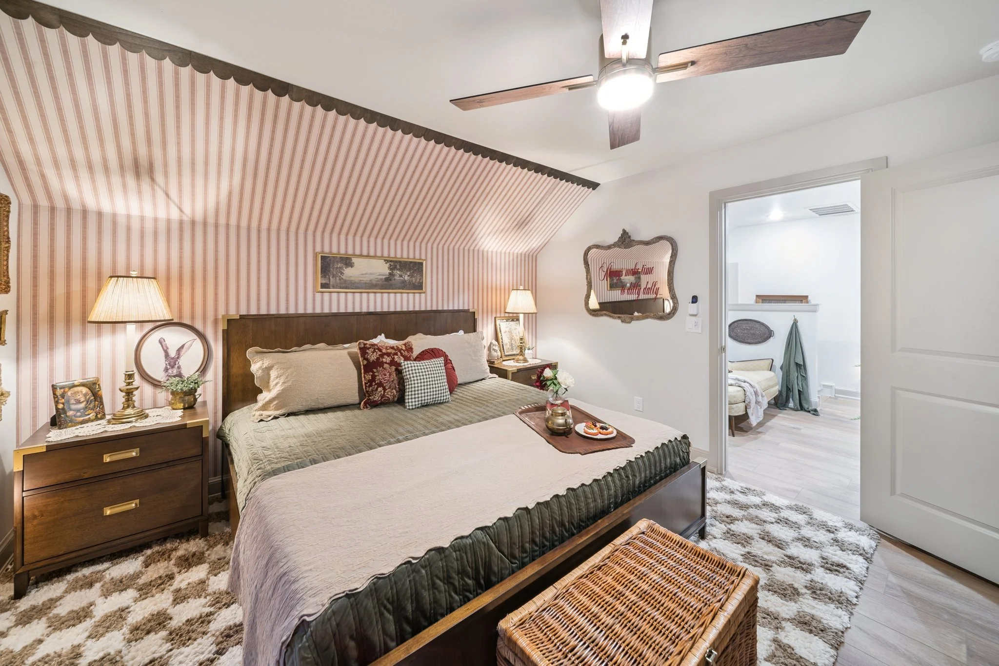 38-web-or-mls-cottage-wds-rd.jpg