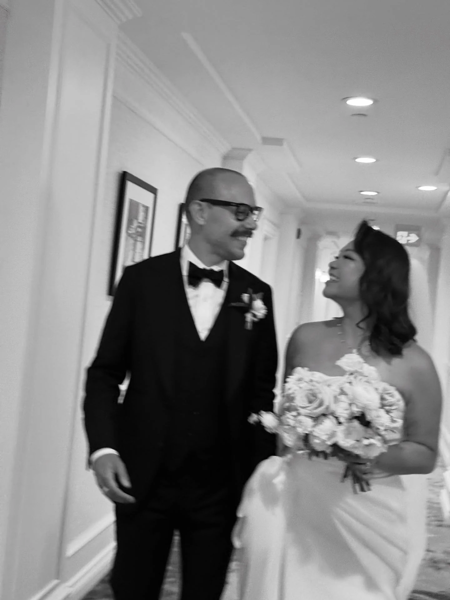 Swipe for some B&amp;W favourites from April &amp; Corbin&rsquo;s wedding day 🖤🤍

Such a stunning wedding and an even more incredible couple, every moment and part of this day felt so timeless!

What do we think of the B&amp;W? Because I&rsquo;m ob