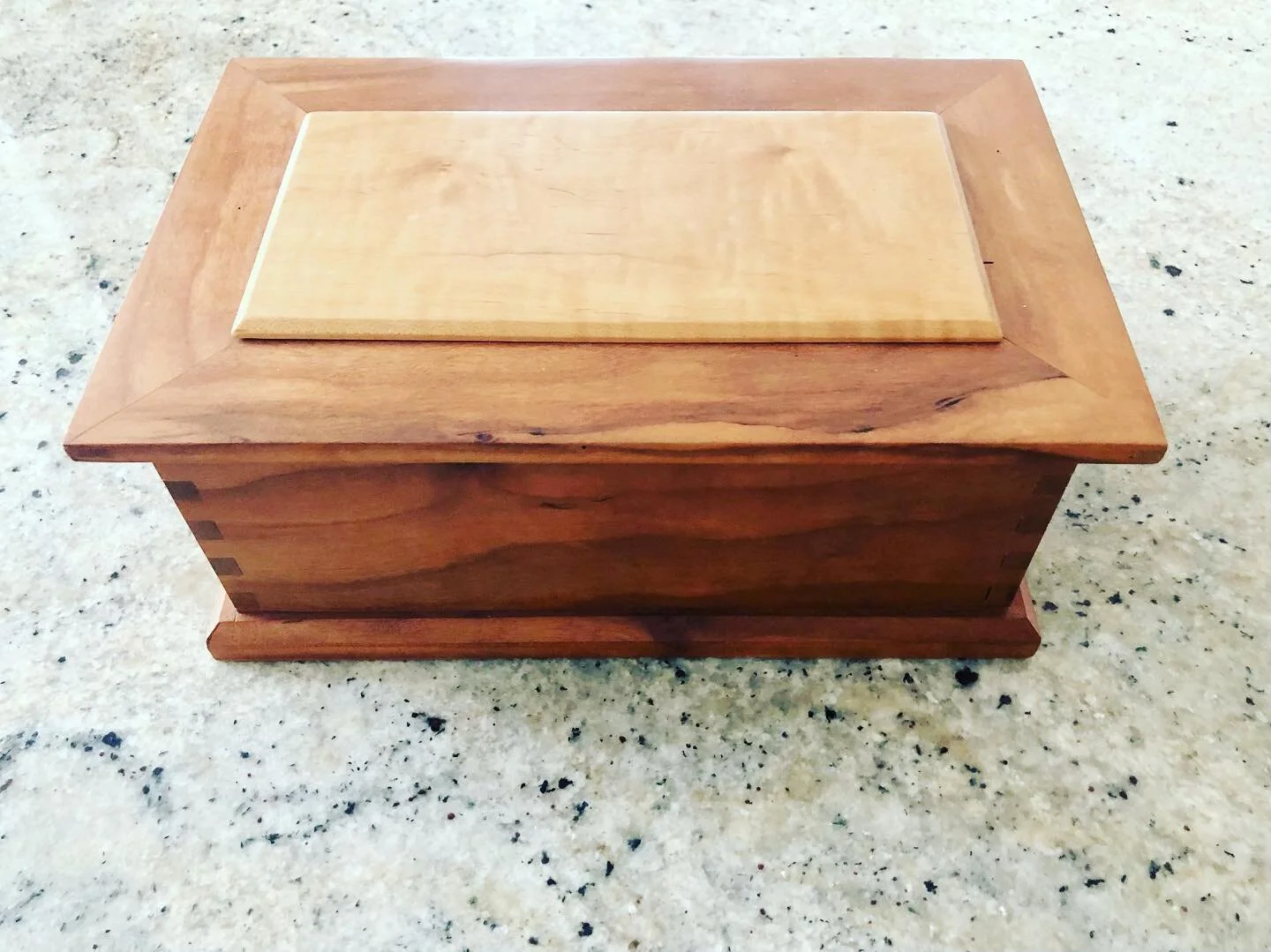 ▪️A simple, versatile jewelry box.
 
While this was designed to hold special jewelry, it can be used for other small items as well for safe keeping.
 
Made with black cherry wood from the yard &amp; a tiger maple panel, the box features removable int